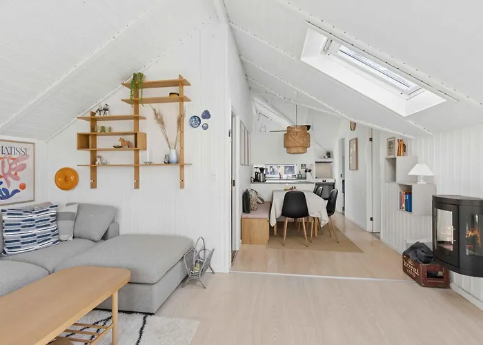 Lovely Close To A Beautiful Casa vacanze *