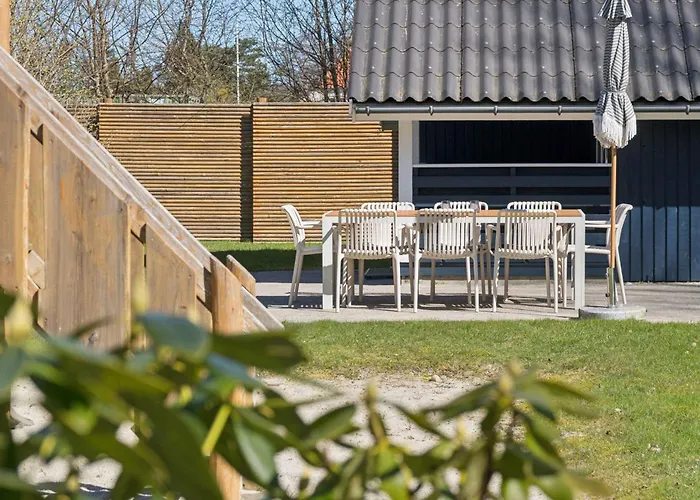Lovely Close To A Beautiful Casa vacanze Vig